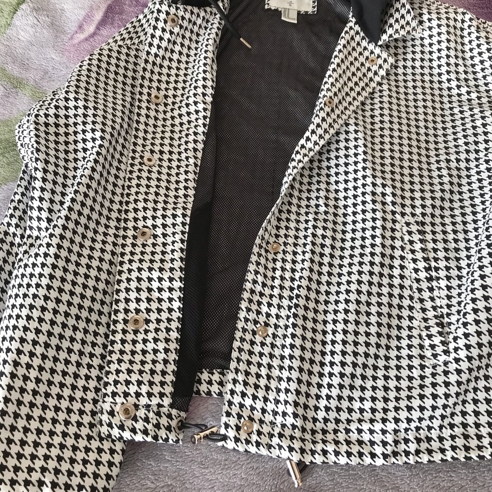 Forever 21 Women’s Houndstooth Pattern Hooded Snap-Button Jacket - Picture 6 of 10